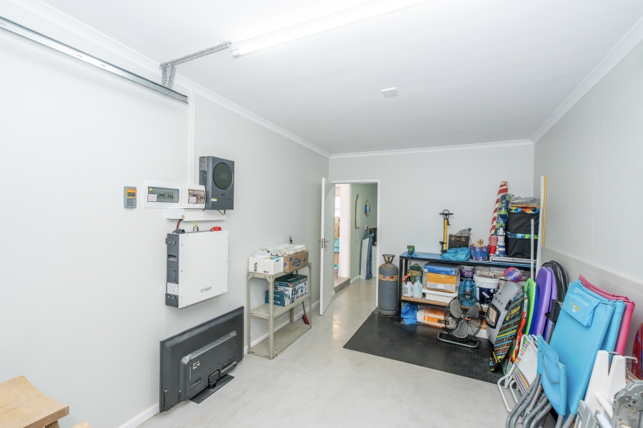 3 Bedroom Property for Sale in Laguna Hills Western Cape